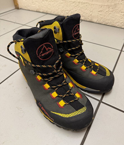 Sportiva trango tech - la,