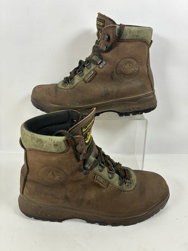 Sportiva hiking boots brown - hiking,