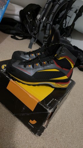 The sportiva trango tower - trango,