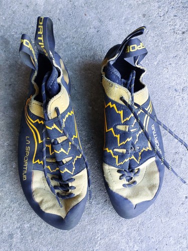 Sportiva climbing shoes - sportiva, –