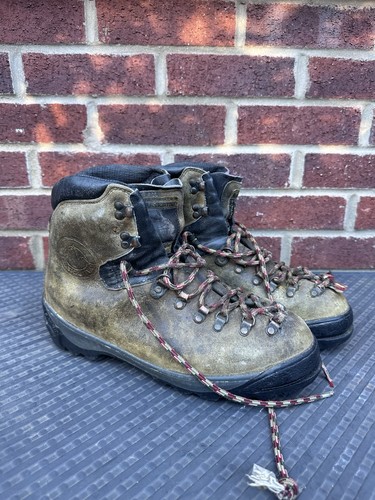Vintage sportiva hiking - la,