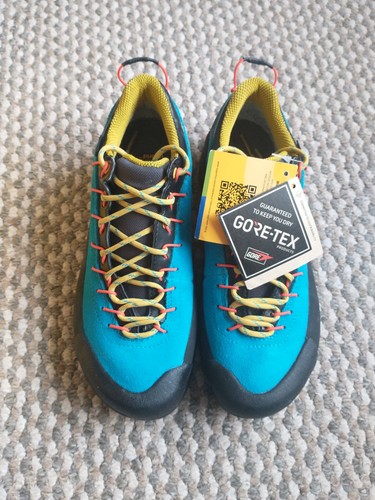 Brand new rare goretex - new,